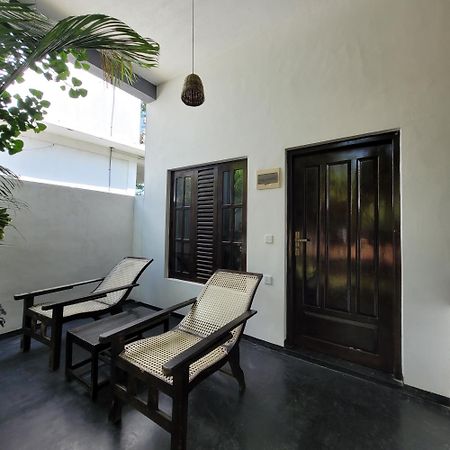 Agra Arugambay Hostel Arugam Bay Exterior foto
