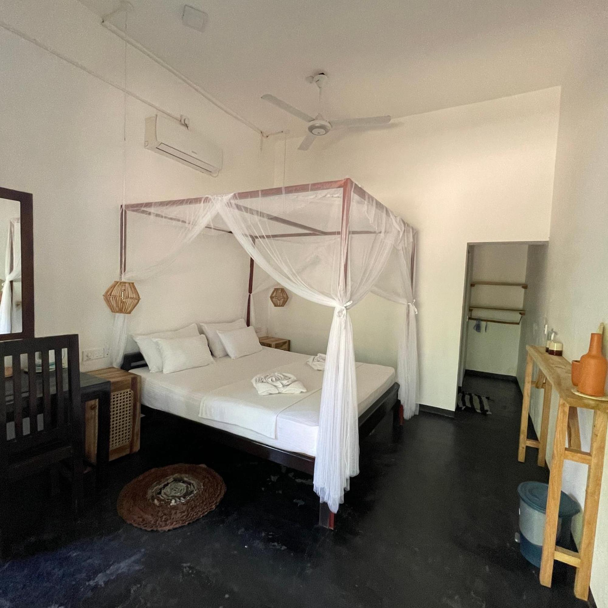 Agra Arugambay Hostel Arugam Bay Exterior foto