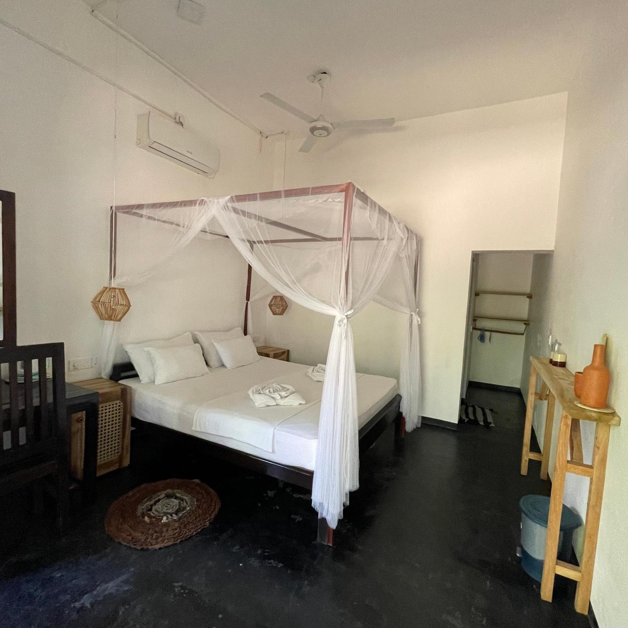 Agra Arugambay Hostel Arugam Bay Exterior foto